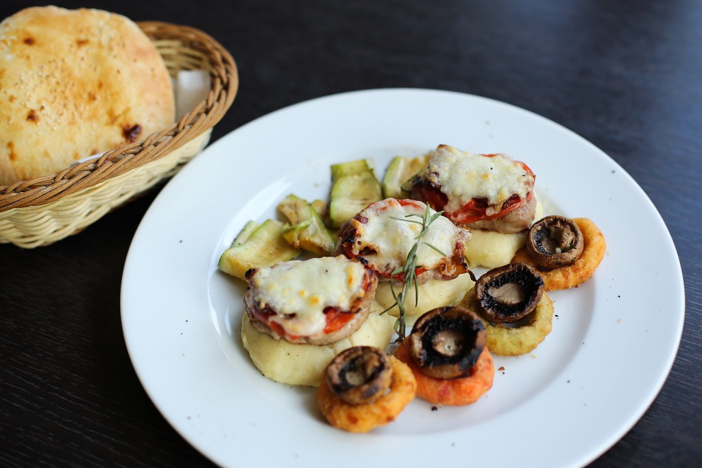 Caprese medaljoni